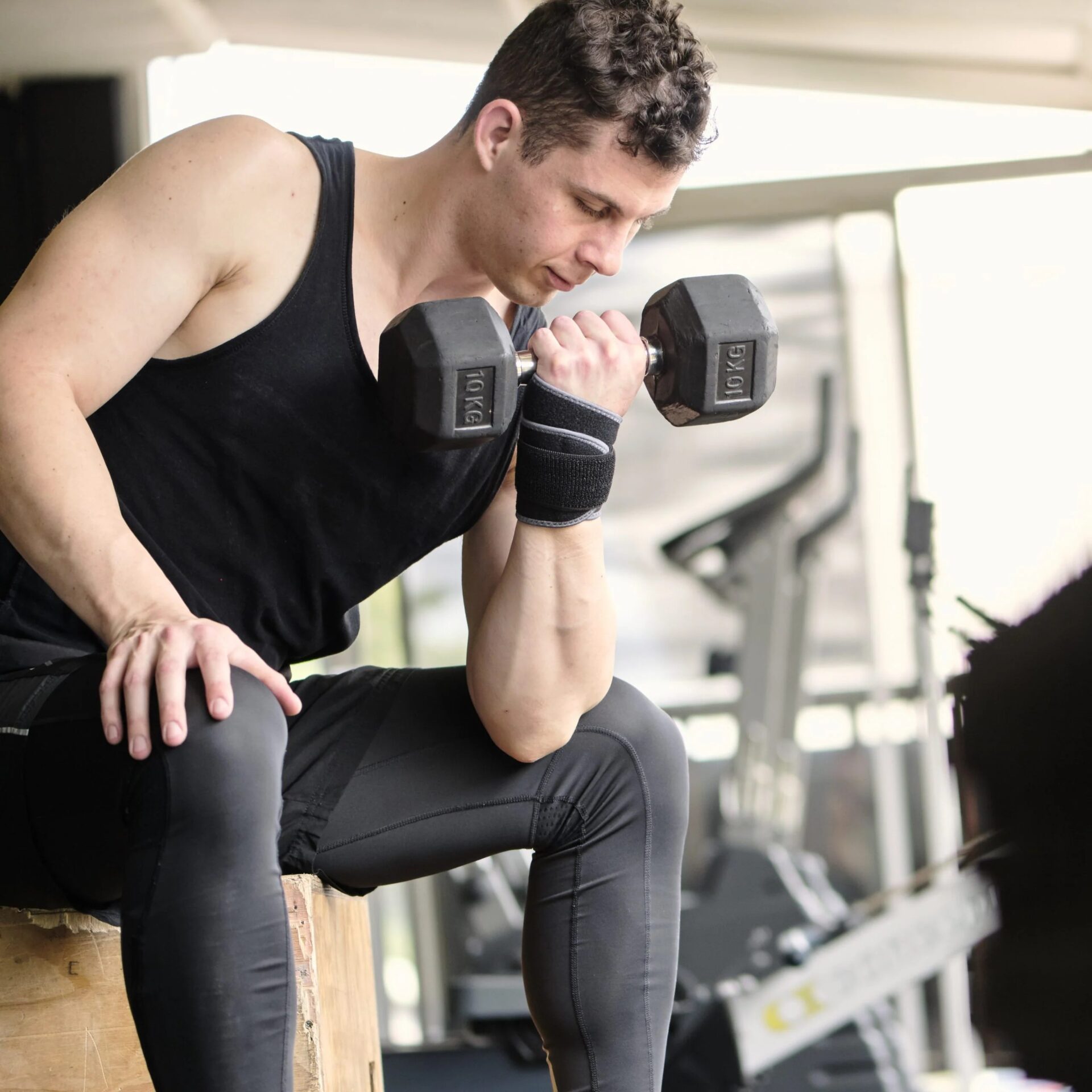 Aero-Tech Neoprene Advanced Wrist Support - Image 4