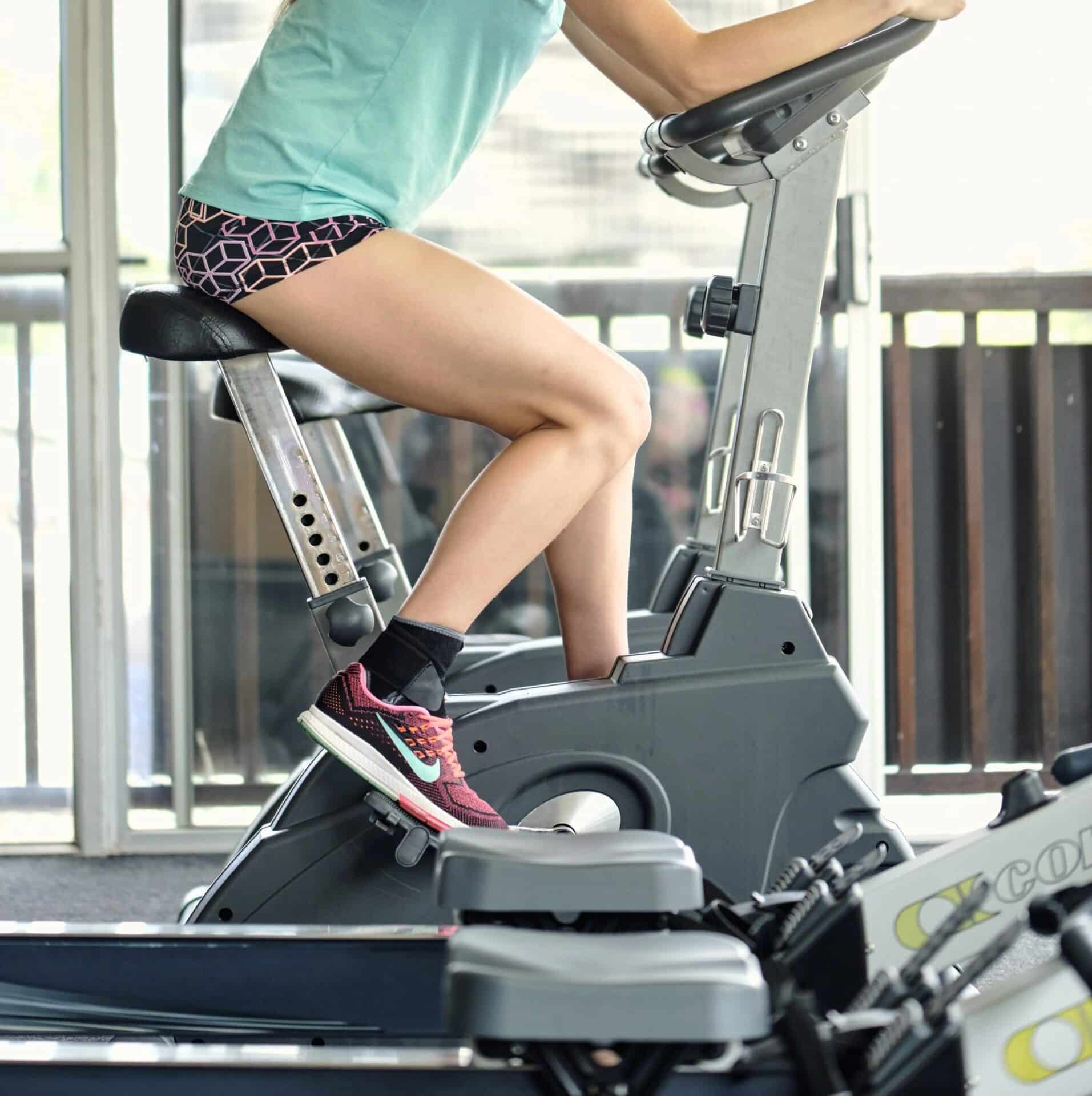 Aero-Tech Neoprene Advanced Ankle Support - Image 4