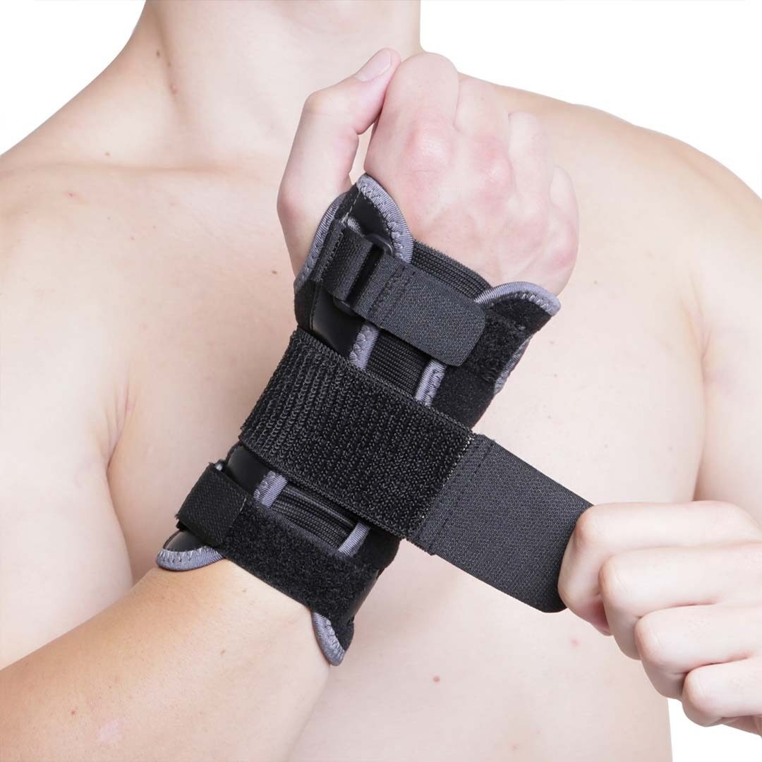 Aero-Tech Neoprene Wrist Splint - Image 3